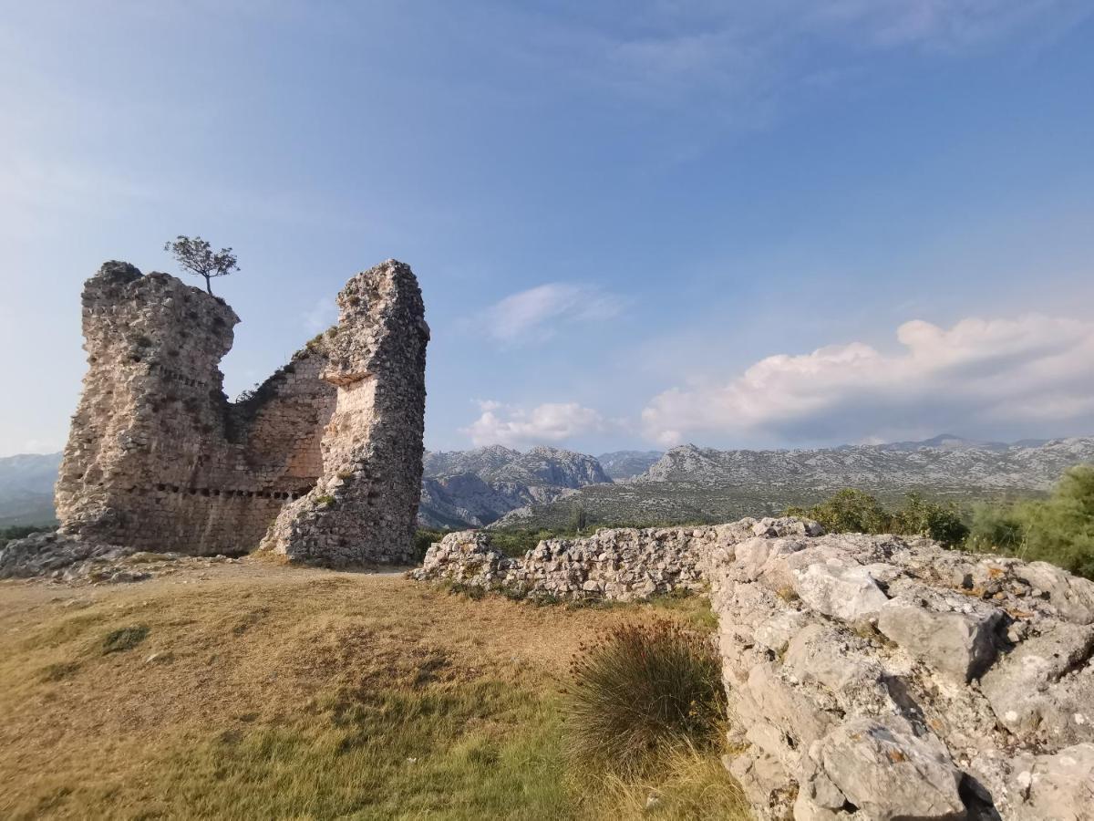 Апартаменты Old Town Paklenica Стариград-Пакленица Экстерьер фото